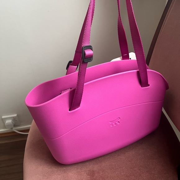 Dog Carrying Bag - Picture 3 of 6